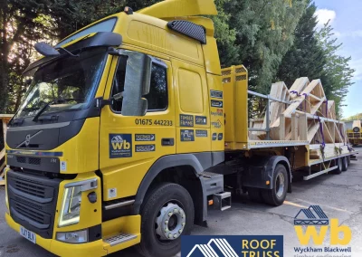 Roof trusses on back of flat bed lorry