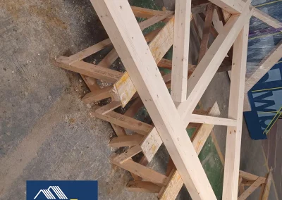 Feature truss on a work bench